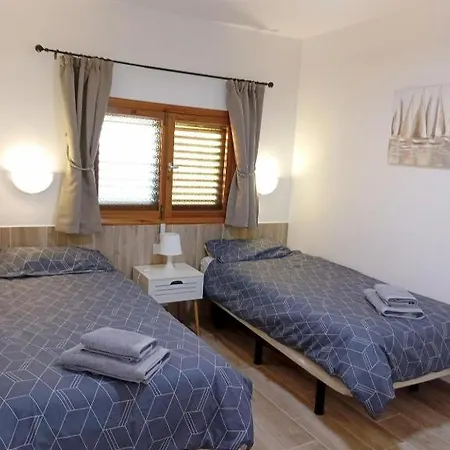 Juncos, Pool&yumbo Apartamento Playa del Inglés